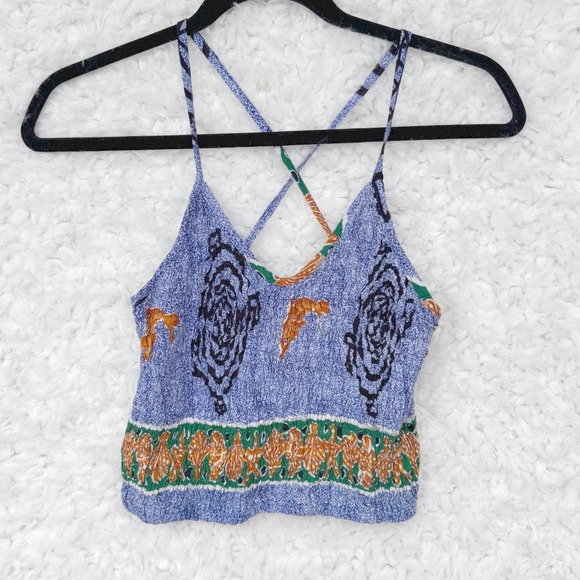 UNO Blue Cropped Cami Tank Top Criss Cross Back Seashells Dolphin Boho Small S - Picture 1 of 7